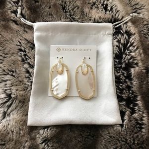 Rare ivory mother of pearl Kendra Scott earrings